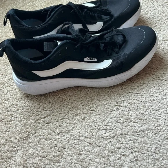 Vans Classic Black and White Athletic Shoes - Picture 1 of 6